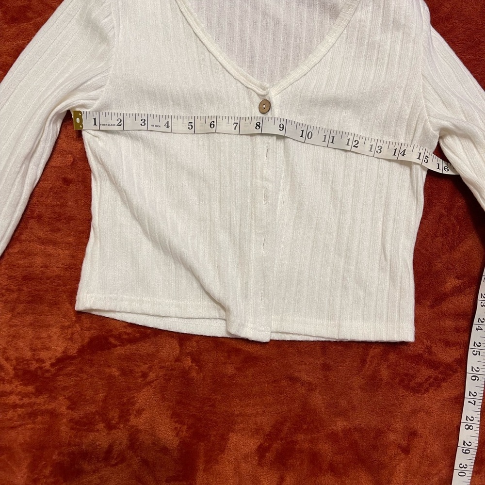 Zaful Button front long sleeve knit shirt - Picture 2 of 3